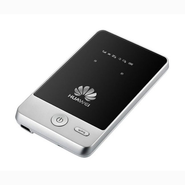 ROUTER+MODEM  3G HUAWEI HOURS BATTERY LIFE 150Mbps DOWNLINK E583C مستعمل ,Used Router